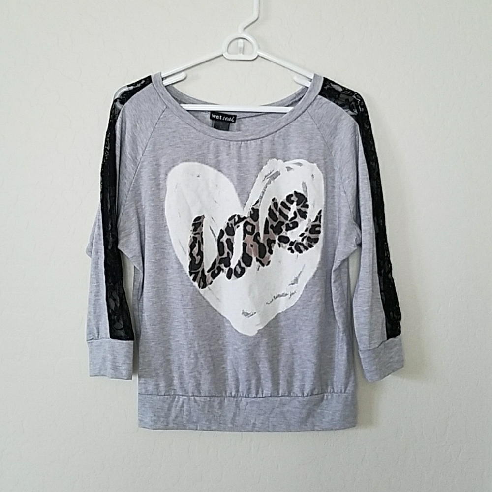 Wet seal sweater